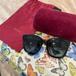 Oversized Gucci Sunglasses with Sparkle